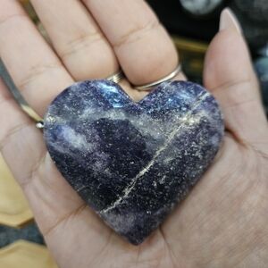 Purple Heart-Shaped Stone Pendant *Lepidiolite*